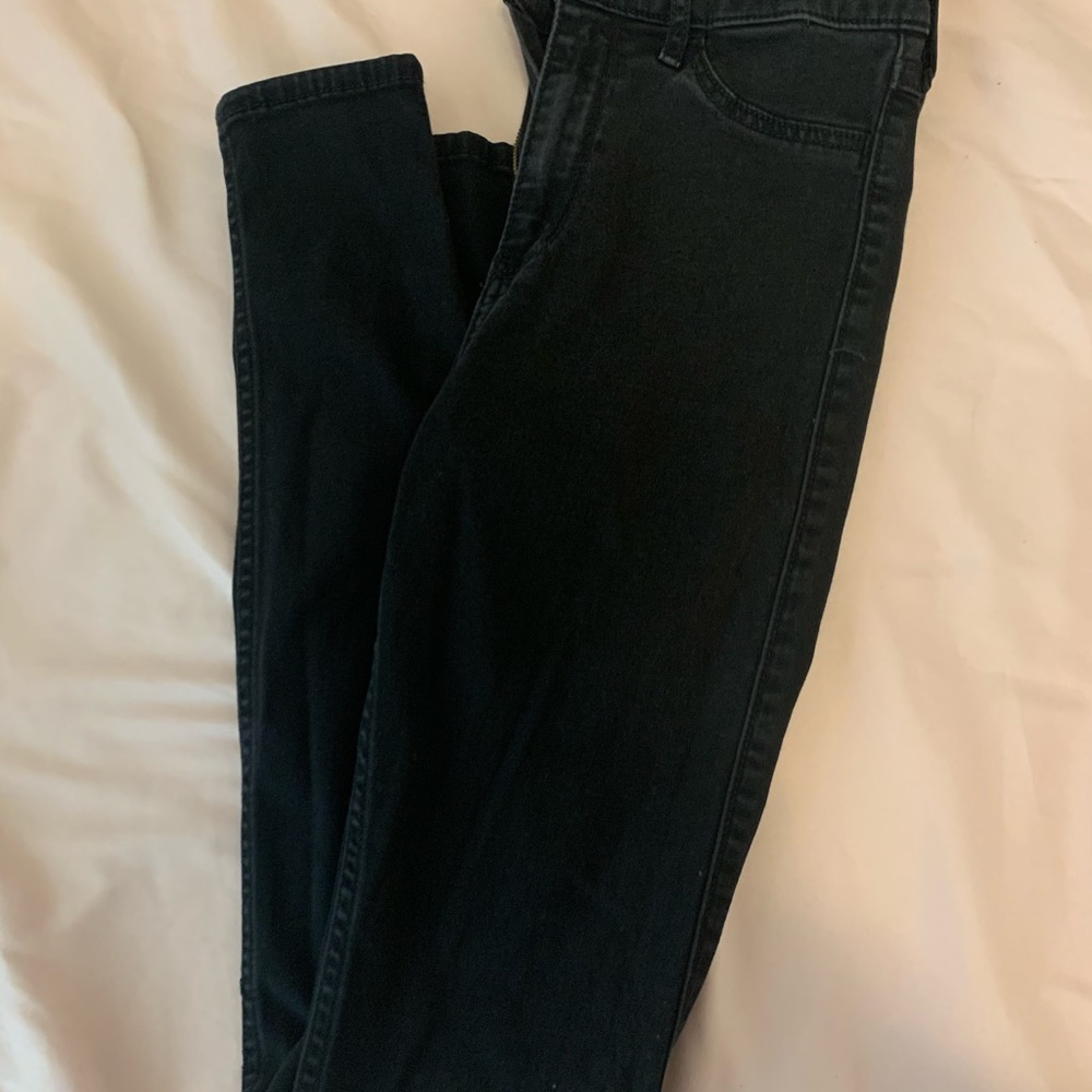 high waisted black jeans